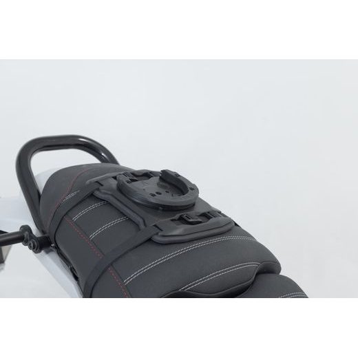 SW MOTECH EVO SEAT RING BLACK. PRO MONTÁŽ NA SEDADLO