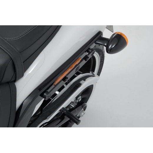 SW MOTECH SLH NOSIČ LEVÝ HARLEY-DAVIDSON SOFTAIL BREAKOUT / S (17-).