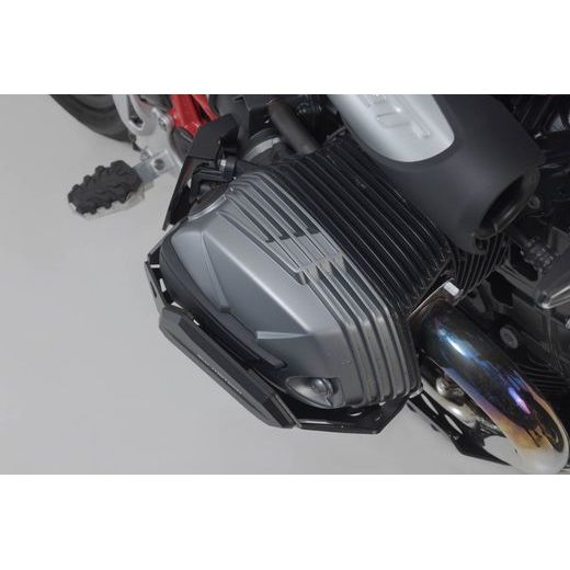 SW MOTECH CYLINDER GUARD BLACK. BMW R NINET / PURE / SCRAMBLER (20-).