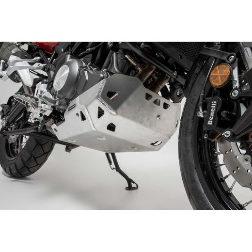 SW MOTECH KRYT MOTORU STŘÍBRNÝ, BENELLI TRK 502 X (18-).