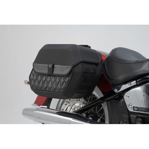SW MOTECH SADA BOČNÍCH TAŠEK LEGEND GEAR LH HARLEY-DAVIDSON SOFTAIL DELUXE (17-).