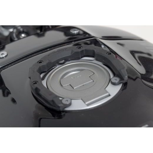 SW MOTECH PRO TANK RING BLACK. YAMAHA YZF-R1/ R3, MT-03, MT-10, MT-125.