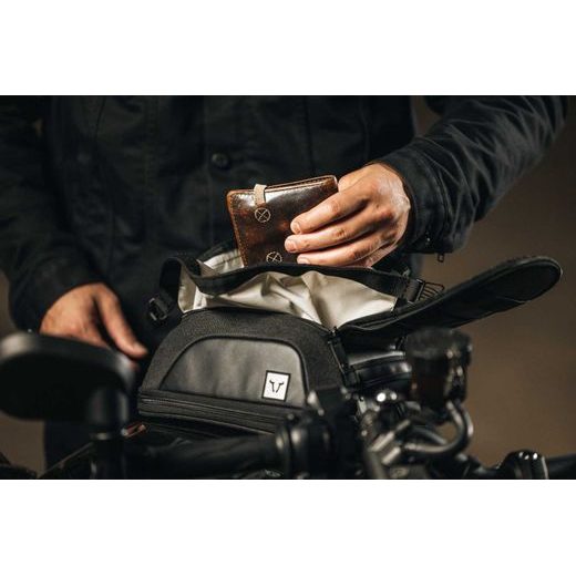 SW MOTECH LEGEND GEAR MAGNETIC TANK BAG LT3 3.5 L - 5.5 L. MAGNETICKÉ PŘICHYCENÍ