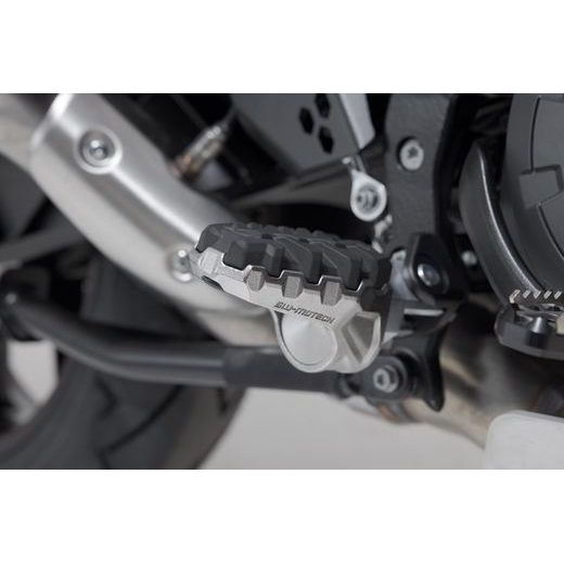 SW MOTECH EVO FOOTREST KIT KTM 1290 / 1390 SUPER ADVENTURE (21-).