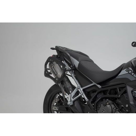 SW MOTECH TRAX ADV ALUMINUM CASE SYSTEM AKRAPOVIC BLACK. 45/37 L. TRIUMPH TIGER 900 (19-23