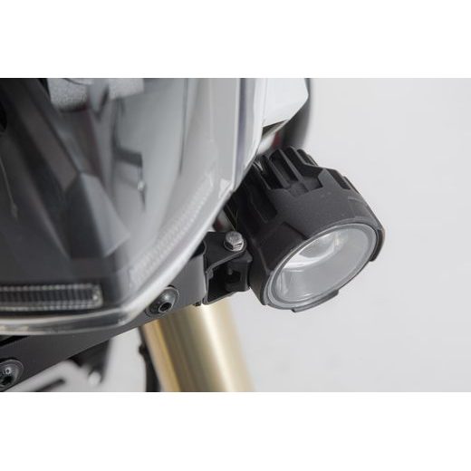 SW MOTECH SADA: DÁLKOVÁ SVĚTLA KIT DRŽÁKY PRO YAMAHA 700 TÉNÉRÉ (19-)
