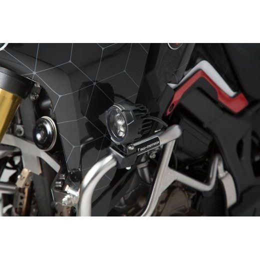 SW MOTECH EVO DÁLKOVÉ SVĚTLO LED SET ČERNÝ S OBJÍMKAMI NA PADACÍ RÁMY