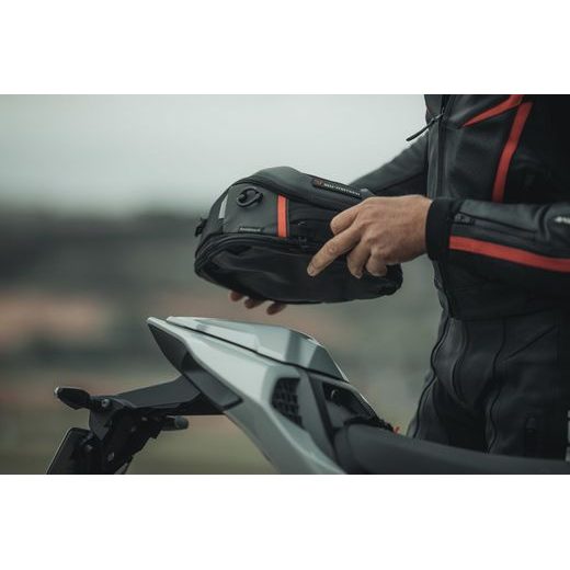 SW MOTECH ZADNÍ TAŠKA ROADPACK PRO, 8-14 LITRŮ
