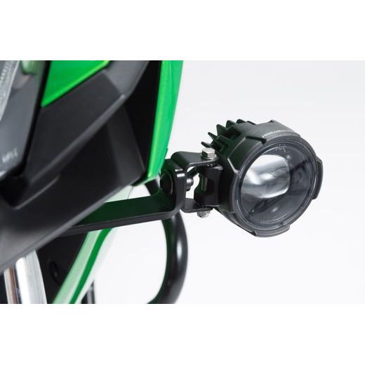 SW MOTECH SADA: DÁLKOVÁ SVĚTLA KIT DRŽÁKY PRO KAWASAKI VERSYS-X300 ABS (16-).