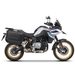 KOMPLETNÍ SADA BOČNÍCH ČERNÝCH HLINÍKOVÝCH KUFRŮ SHAD TERRA BLACK 36L/47L, VČETNĚ MONTÁŽNÍ SADY SHAD BMW F 750 GS/ F 850 GS/ F 850 GS ADVENTURE