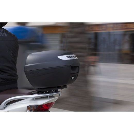 VRCHNÍ KUFR NA MOTORKU SHAD SH26 D0B26100 ČERNÁ
