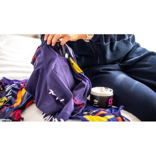 KRÉM NA SEDACÍ PARTIE PRO ŽENY MUC-OFF 364 100ML