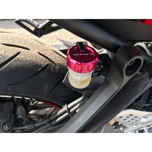 YAMAHA MT-07 R.V. 2015