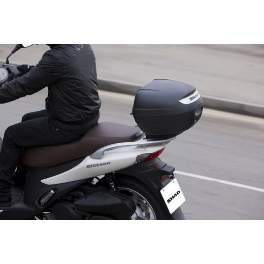 VRCHNÍ KUFR NA MOTORKU SHAD SH26 D0B26100 ČERNÁ