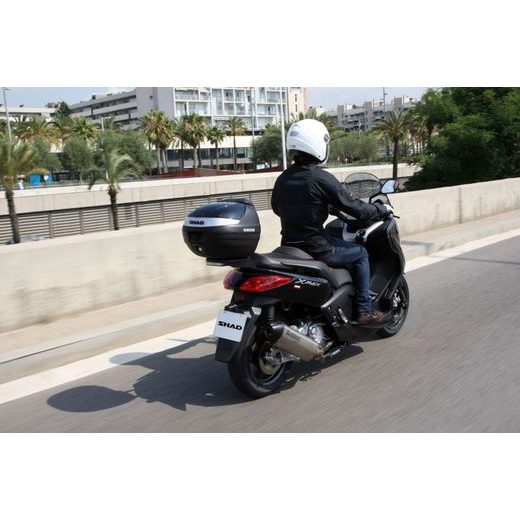 VRCHNÍ KUFR NA MOTORKU SHAD SH29 D0B29100 ČERNÁ