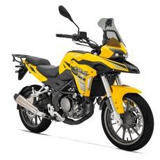 JAZDENÝ BENELLI TRK 251 ABS EURO 5