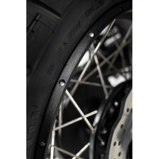 NOVINKA!!! BENELLI TRK 902 XPLORER ABS TCS EURO5+