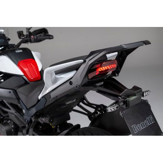 NOVINKA!!! BENELLI TRK 902 STRADALE ABS TCS EURO5+