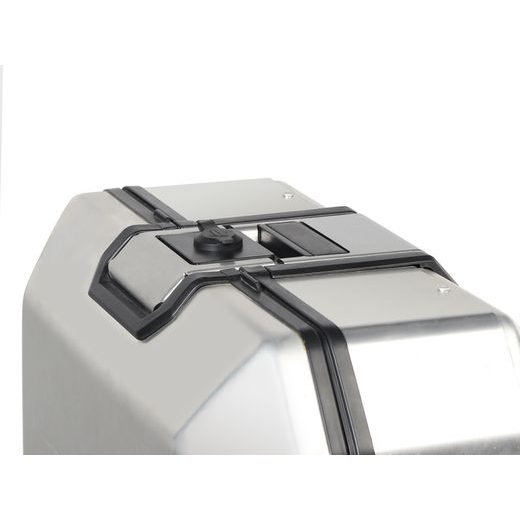 KOMPLETNÁ SADA BOČNÝCH HLINÍKOVÝCH KUFROV SHAD TERRA, 36/47 LITROVÝ BOČNÉ KUFRE, VRÁTANE MONTÁŽNEJ SADY SHAD APRILIA TUAREG 660