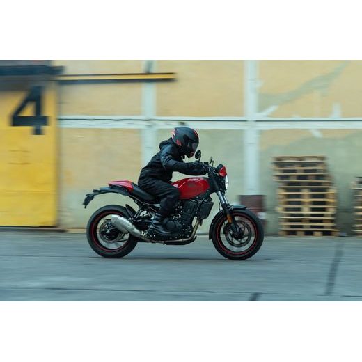 ROYAL ENFIELD GUERILLA 450 APEX