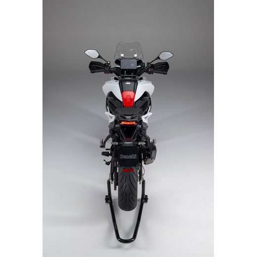 NOVINKA!!! BENELLI TRK 902 STRADALE ABS TCS EURO5+