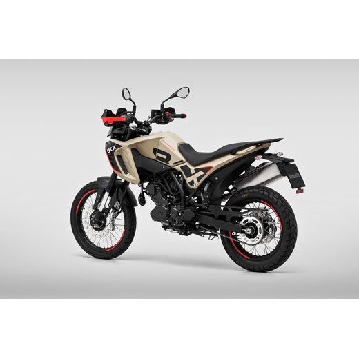 NOVINKA!!! BENELLI BKX 125 ABS EURO5+
