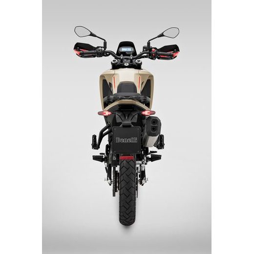 NOVINKA!!! BENELLI BKX 125 ABS EURO5+