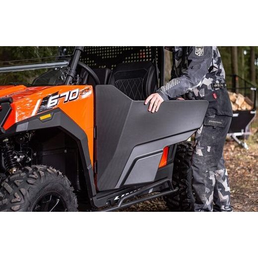 LINHAI T-BOSS 670 EPS 4X4 UTV, T1B
