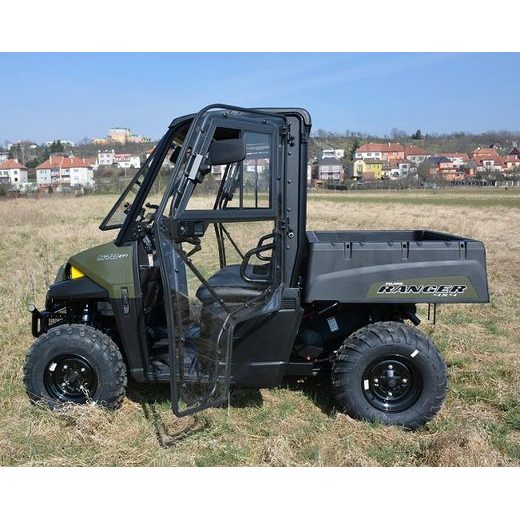KABINA POLARIS RGR 570 MIDSIZE EFI (2015) VRÁTANE KÚRENIA