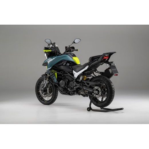 NOVINKA!!! BENELLI TRK 902 XPLORER ABS TCS EURO5+