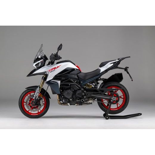 NOVINKA!!! BENELLI TRK 902 STRADALE ABS TCS EURO5+