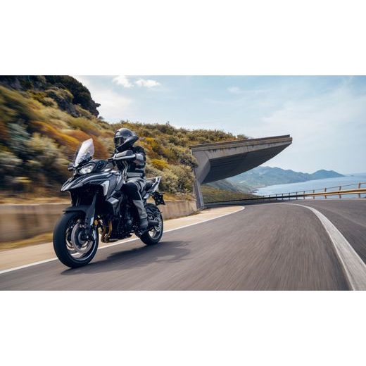 NOVINKA!!! BENELLI TRK 702 ABS EURO5+