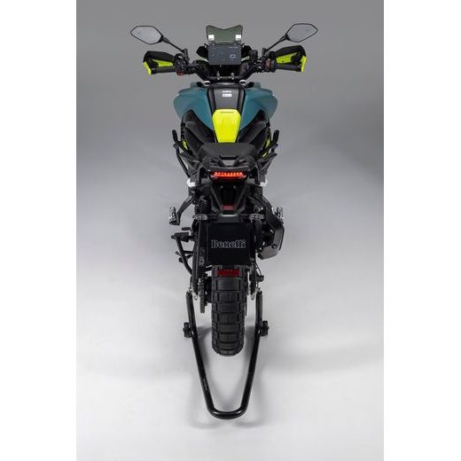 NOVINKA!!! BENELLI TRK 902 XPLORER ABS TCS EURO5+