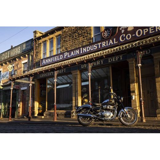 ROYAL ENFIELD CLASSIC 650