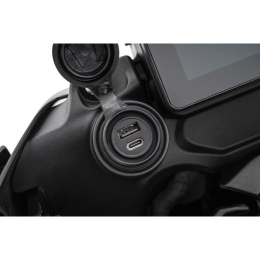 NOVINKA!!! BENELLI TRK 702 ABS EURO5+