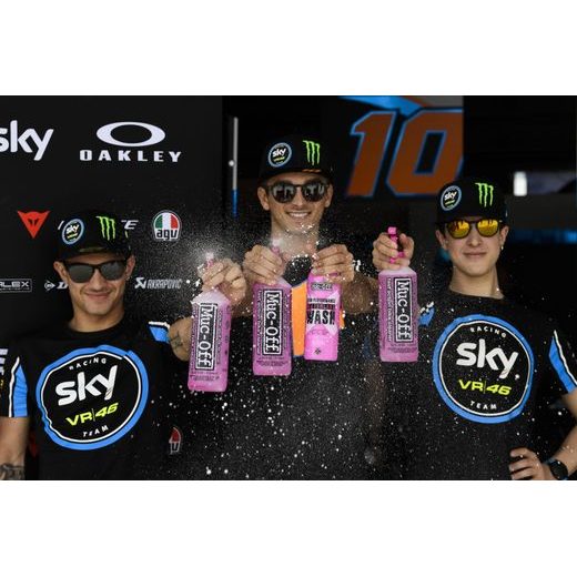 MUC-OFF HIGH-PERFORMANCE WATERLESS WASH 750ML