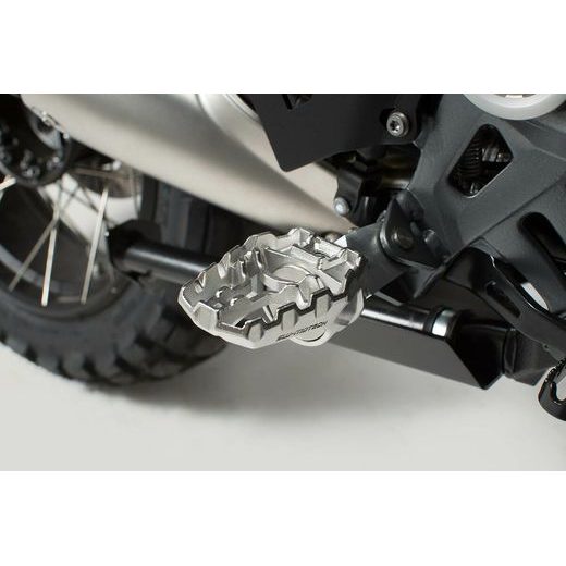 STUPAČKY SW-MOTECH R 1200 GS (12-18), R 1250 GS (18-)