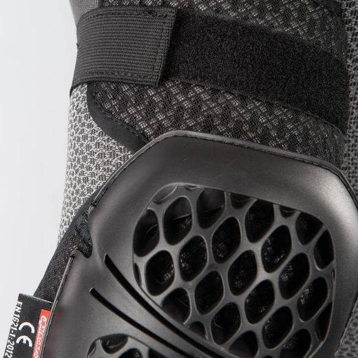 ALPINESTARS CHRÁNIČE LAKŤOV BIONIC PLUS ČIERNA