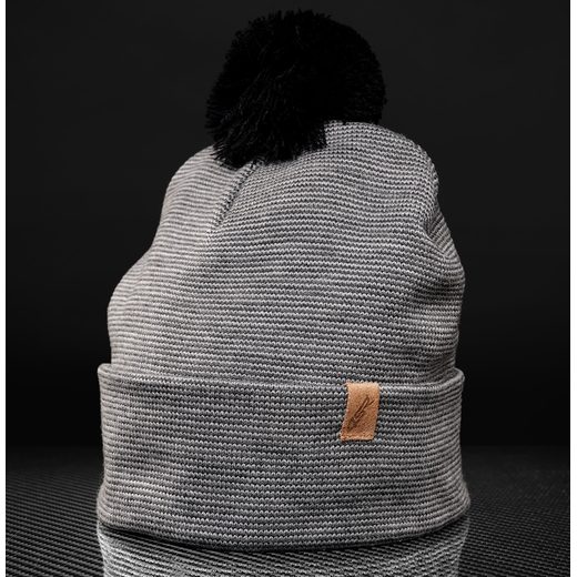 ZIMNÁ ČIAPKA S BRMBOLCOM