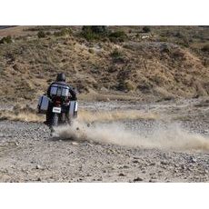 KOMPLETNÍ SADA HLINÍKOVÝCH KUFRŮ SHAD TERRA, 48L TOPCASE 36L/36L BOČNÍ KUFRY, VČETNĚ MONTÁŽNÍ SADY A PLOTNY SHAD HONDA X-ADV 750