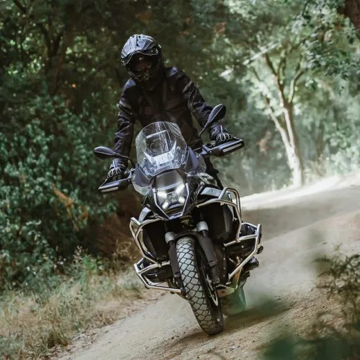 PADACÍ RÁMY SHAD W0RG14SSL SNÍŽENÍ STŘÍBRNÁ PRO BMW R 1300 GS 2024-2026