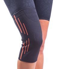 Sportago Sportovní bandáž na koleno elastická - černá