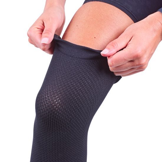 Sportago Sportovní bandáž na koleno elastická Basic - čierná