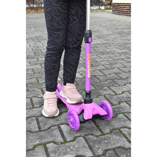 Trojkolka Scudoo Kido Pro so svietiacimi kolieskami - fialová