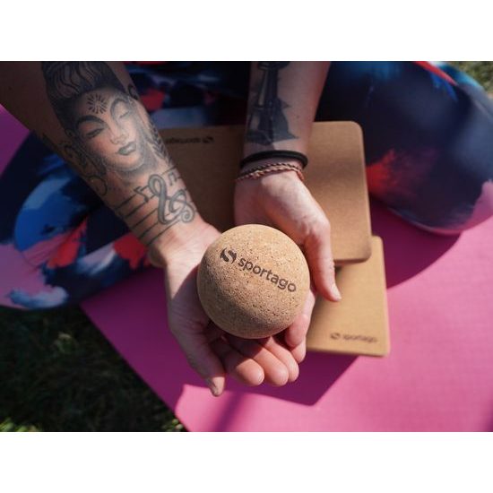 Masážna korková loptička Sportago 8 cm