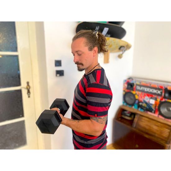 Profi šesťhranná pogumovaná činka Sportago Hexagon 7,5 kg