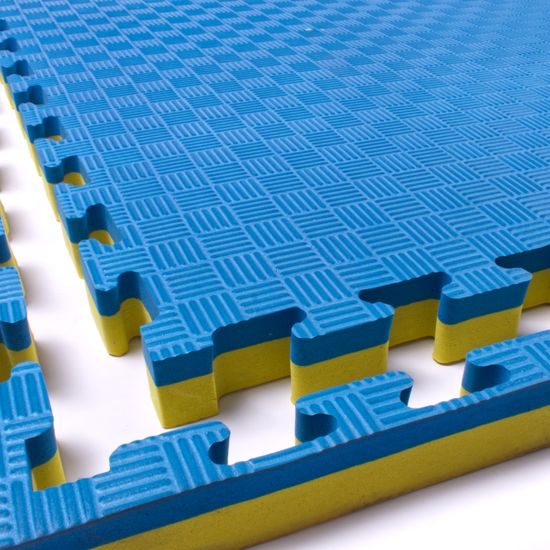 Sportago Tatami Taekwondo podložka 100x100cm žltá-modrá vzor 2