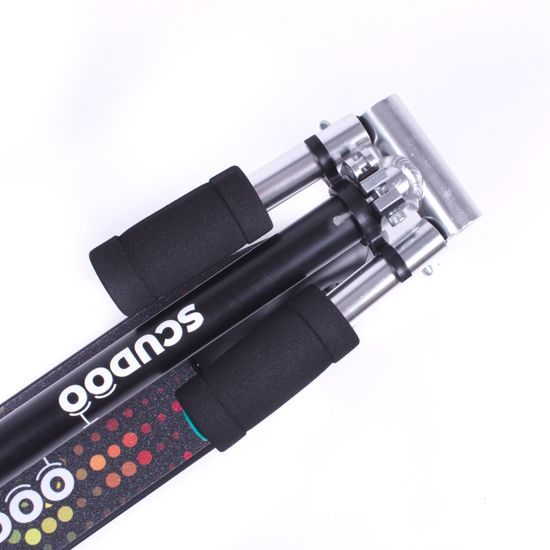 Koloběžka Scudoo Teeno Pro se svítícími kolečky - černá