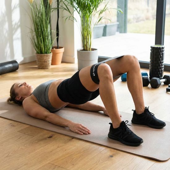 Gumový pás Sportago Flex Medium Heavy 30 cm, čierny