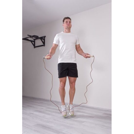 Kožené švihadlo Sportago Skippy s dřevěnými ručkami